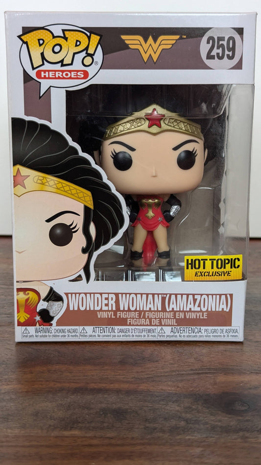 Wonder Woman (amazonia) - #259 - Hot Topic Exclusive - (c)