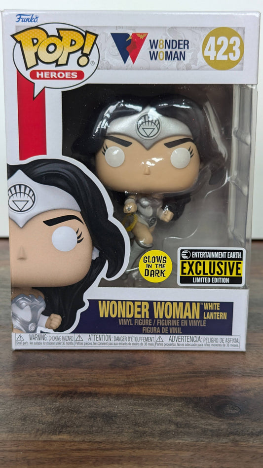 Wonder Woman white lantern - #423 - GITD - EE Exclusive - (c)